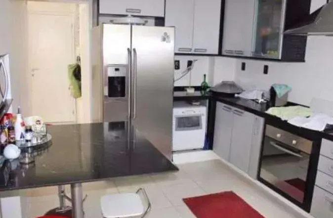 Furnished penthouse with 4 bedrooms and enclosed balcony — photo 14