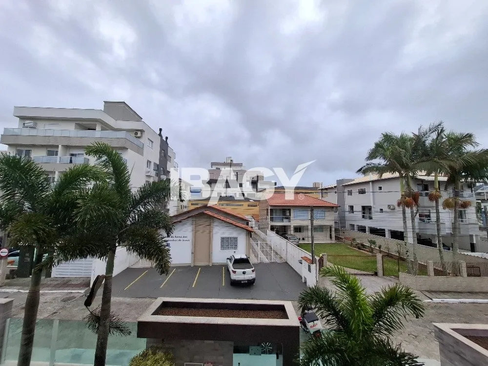 125 m² unfurnished apartment with 3 bedrooms — photo 21