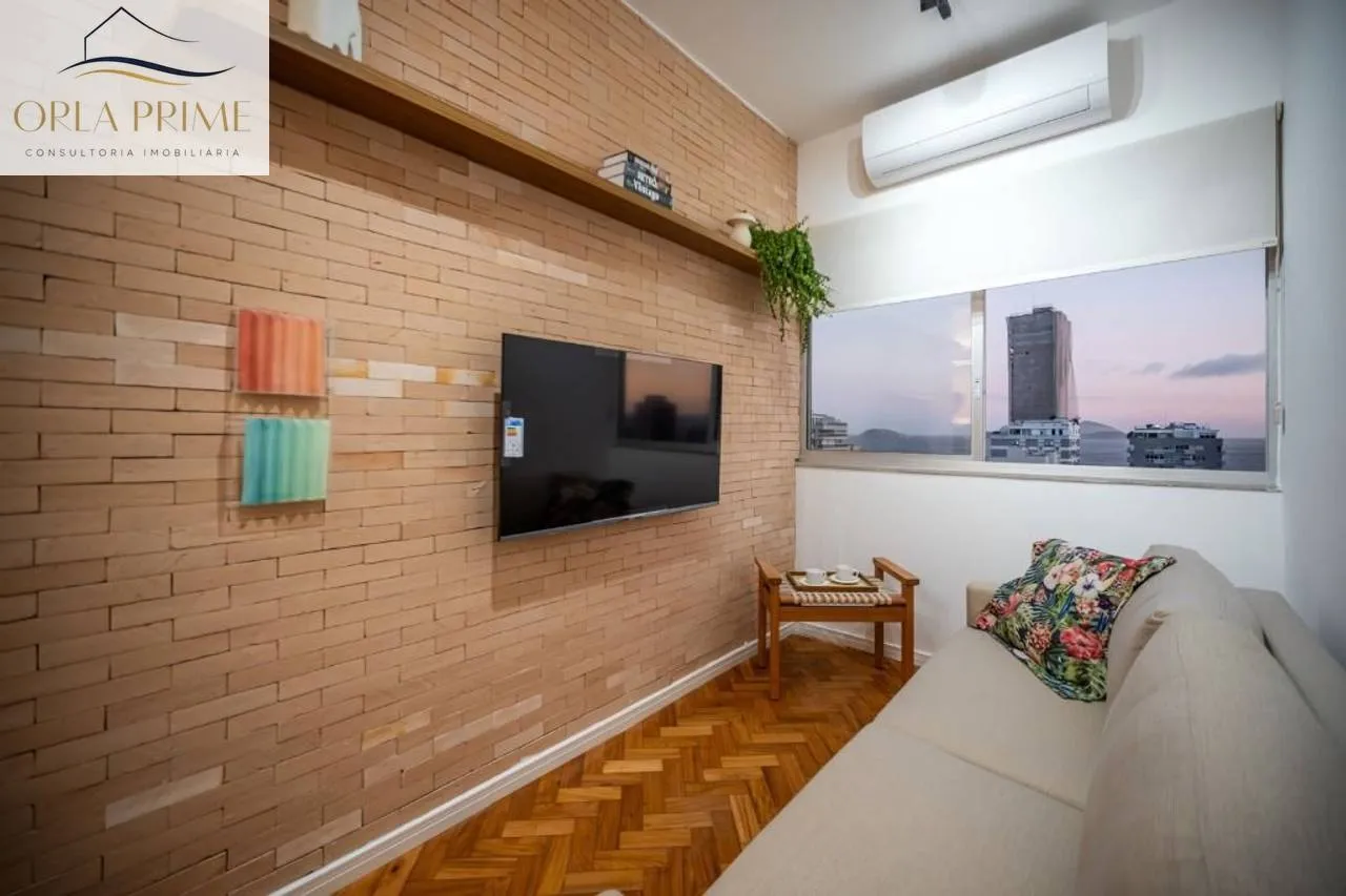 2-bedroom apartment with a water view — photo 32