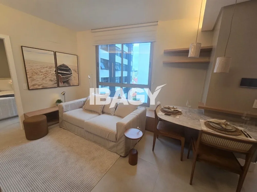 Apartamento amueblado de 1 dormitorio con cocina integrada — photo 7