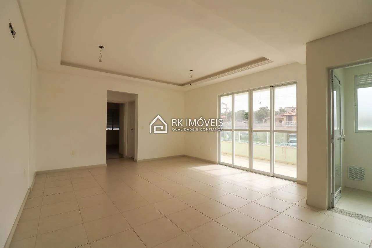 Unfurnished 1-bedroom apartment with balcony and 1 parking spot — photo 2