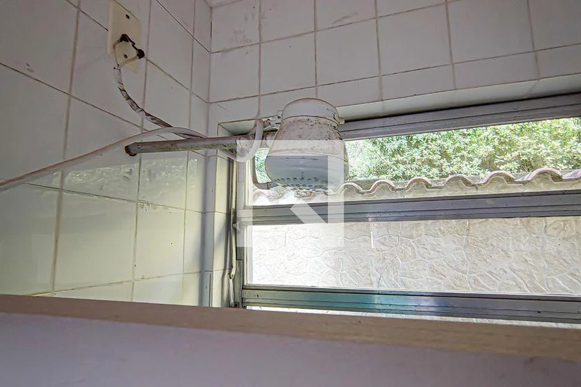 Rental house with 3 bedrooms and 217 m² — photo 49