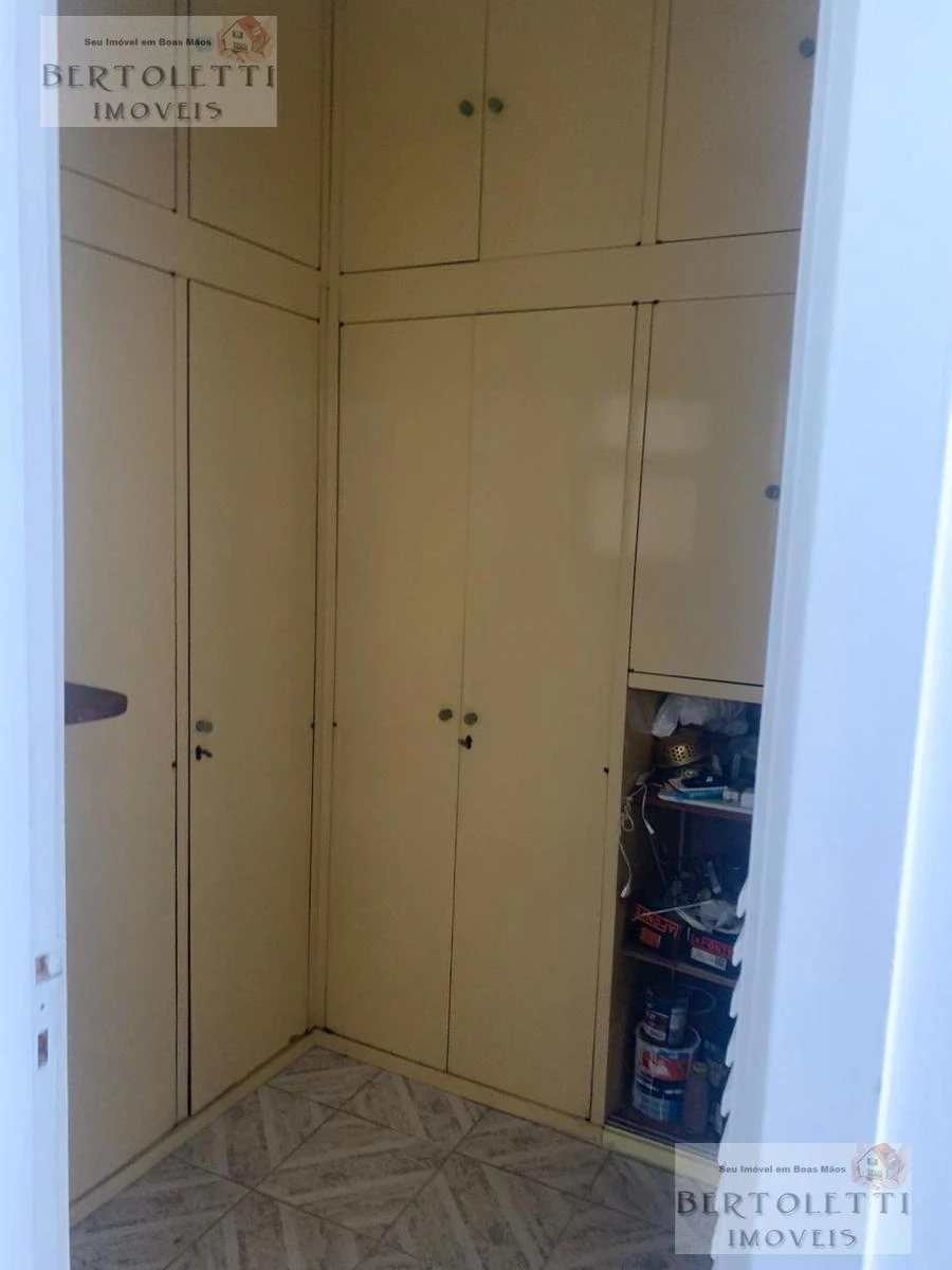 Furnished 179 m² apartment with a gas kitchen — photo 18