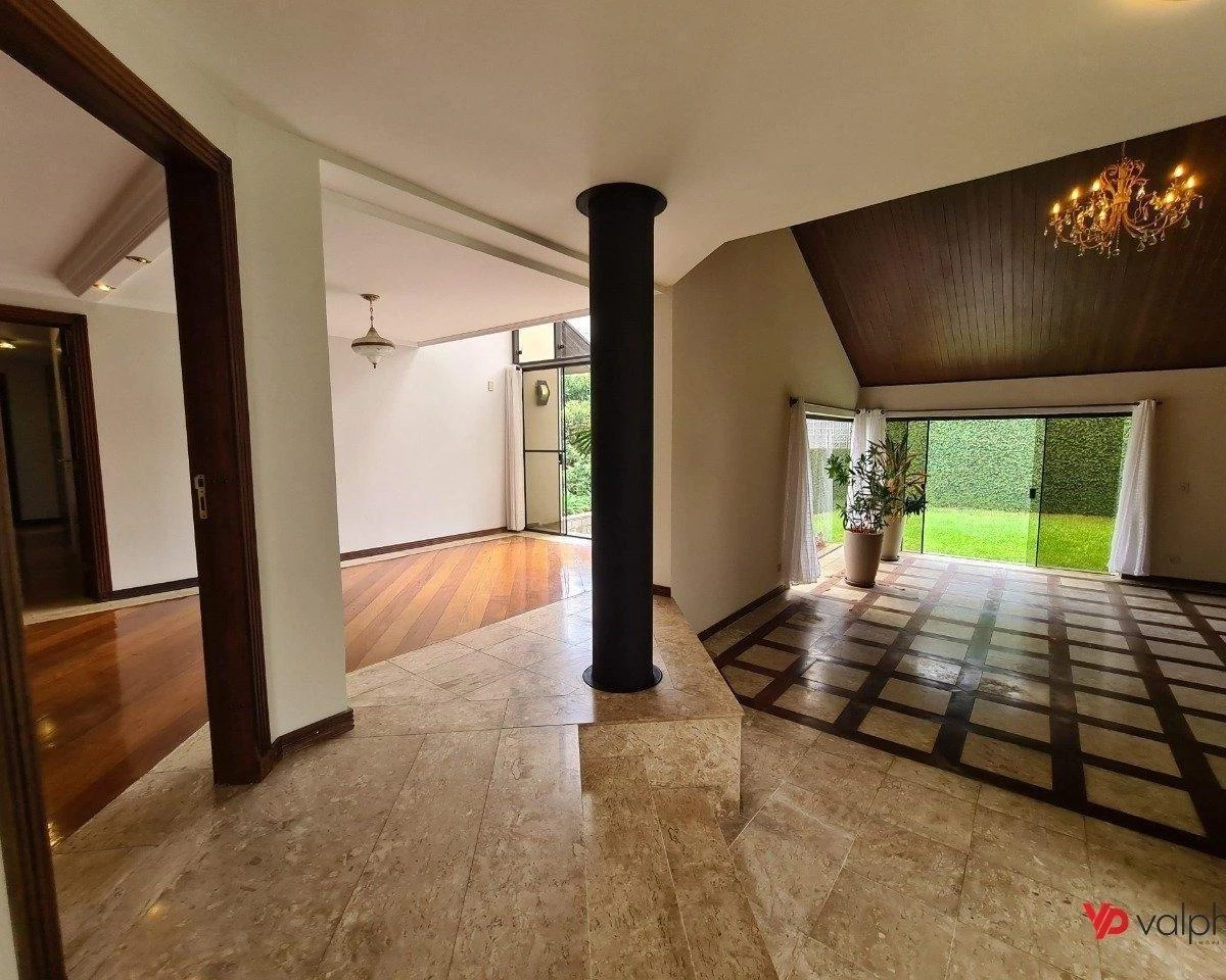 Condo house with 3 bedrooms and 5 bathrooms — photo 12