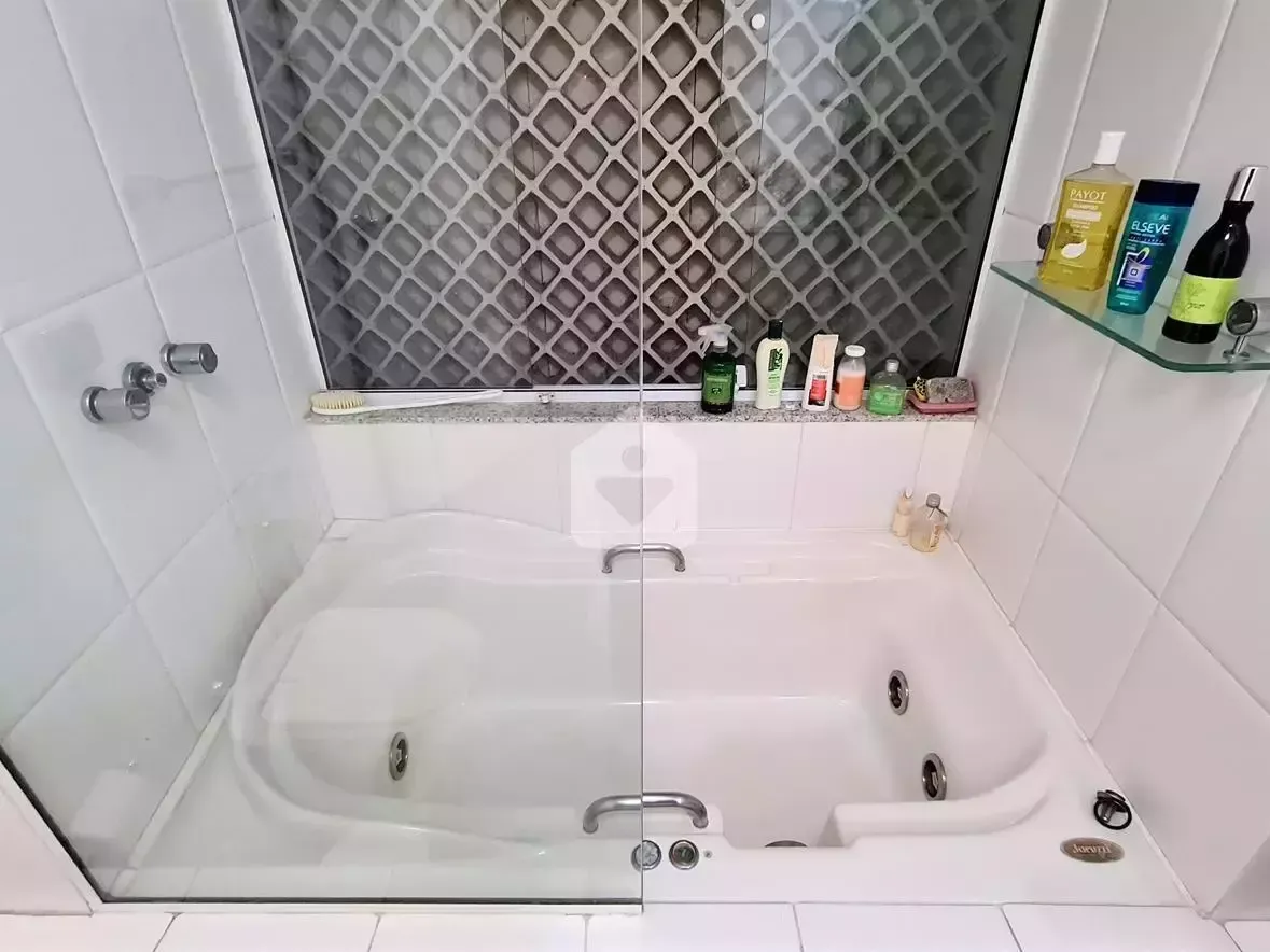 Apartamento com 4 quartos e 3 banheiros, 2 vagas — photo 30
