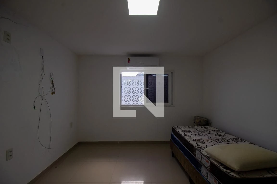 Дом 220 м² с грилем на балконе и собственным бассейном — photo 17