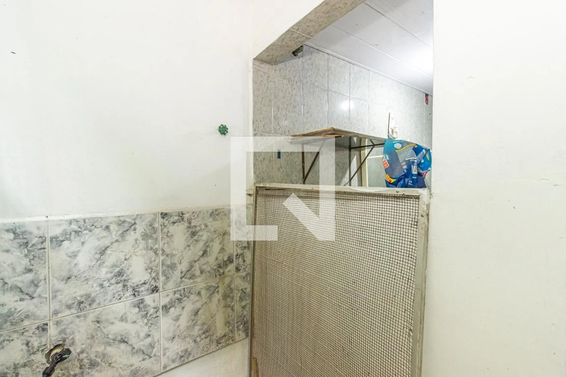 Casa sem mobília com 3 quartos e 3 banheiros — photo 47