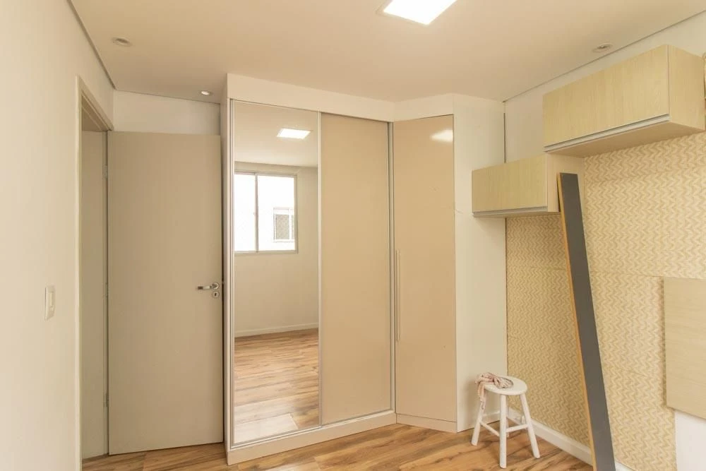 Apartment with 2 bedrooms, 1 en-suite and an open kitchen — photo 17