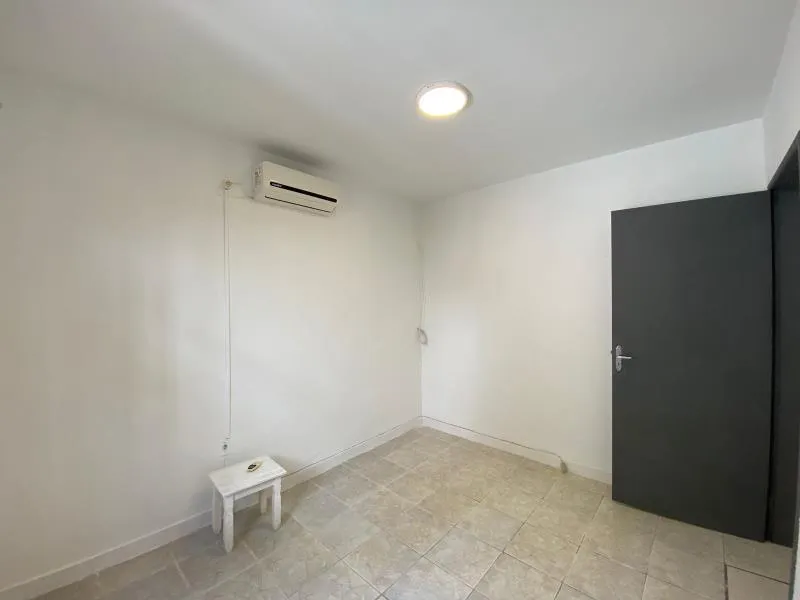 Apartamento de 30 m² com 1 quarto e fogão a gás — photo 12