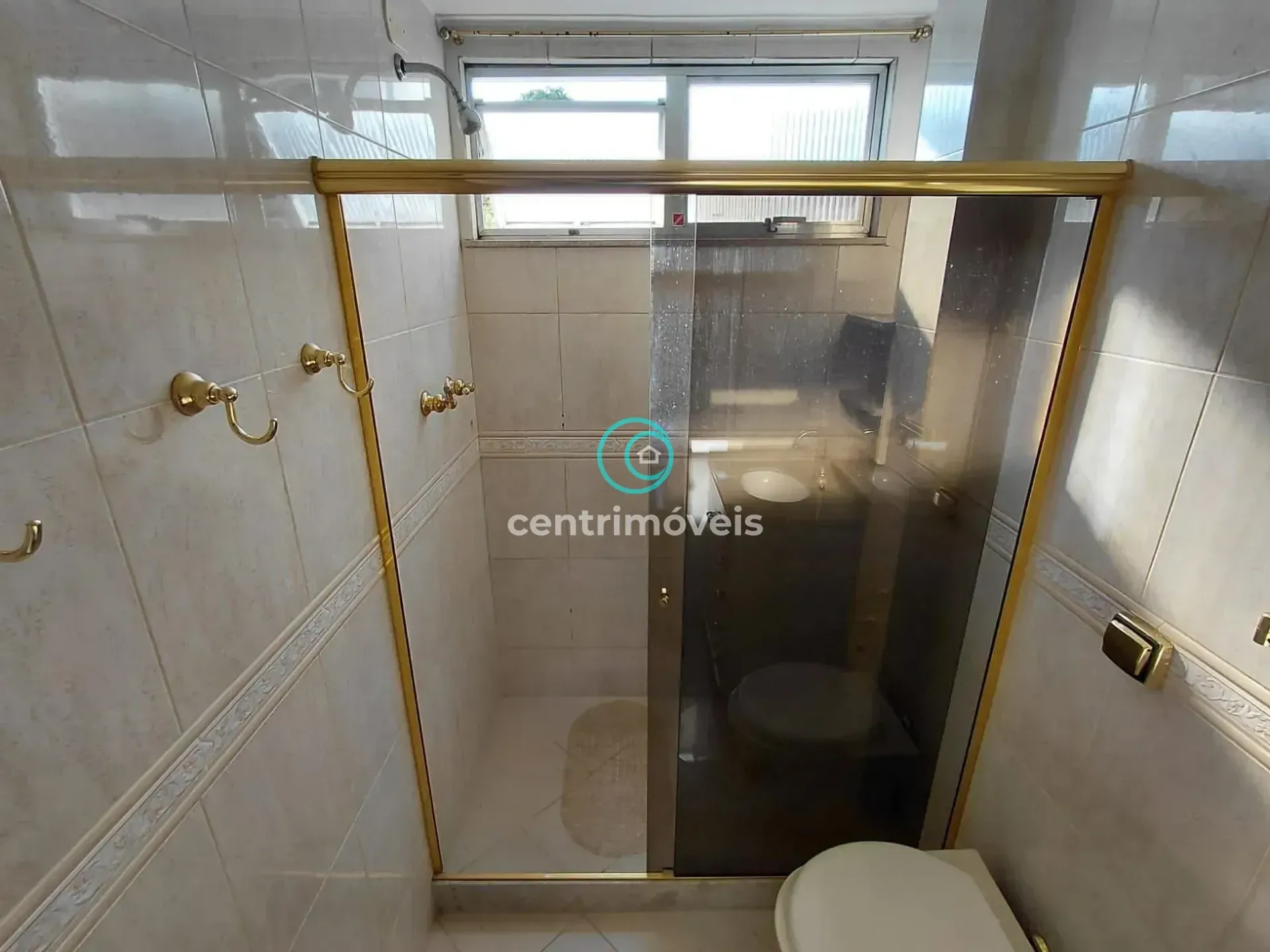 Rental apartment with 2 bedrooms, 2 baths and a balcony — photo 18