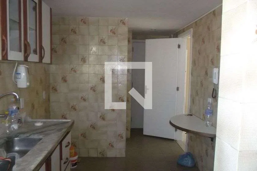 180 m² apartment with 2 bedrooms and 1 parking space — photo 25