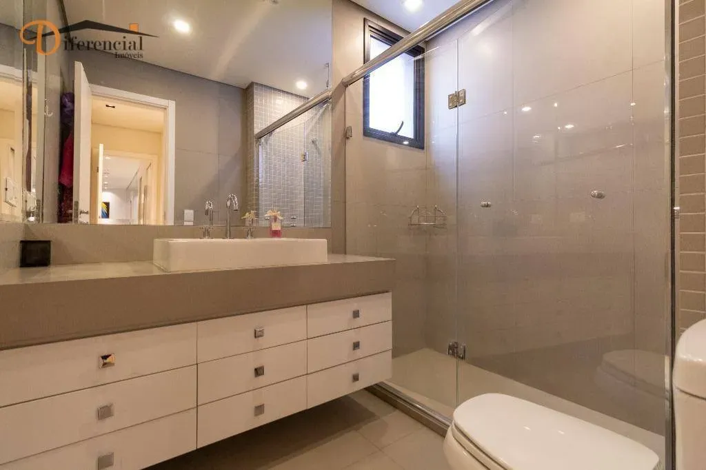Washing machine in a 3-bedroom apartment, 120 m² — photo 18