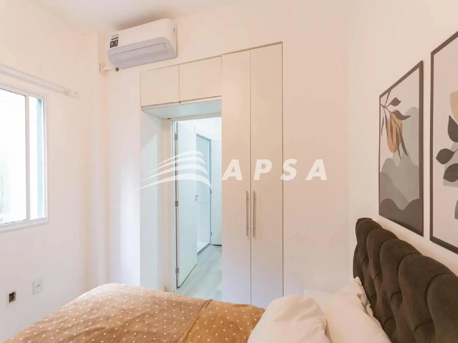 Furnished 1-bedroom apartment with a private BBQ area — photo 6
