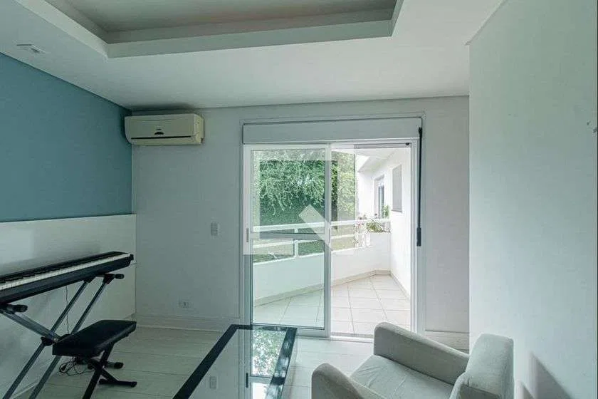 Casa de 3 dormitorios con jardín en Curitiba — photo 13
