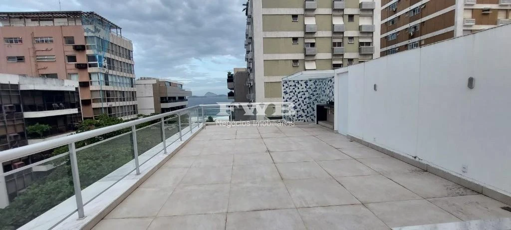 Apartamento de 360 m² con 3 suites y 2 plazas de garaje — photo 13