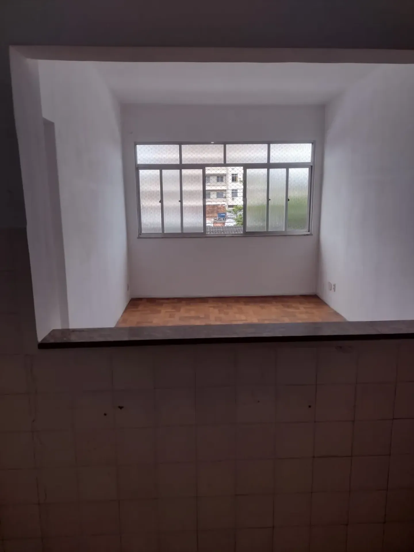 Apartment on the 1st floor with wood or laminate floors — photo 24
