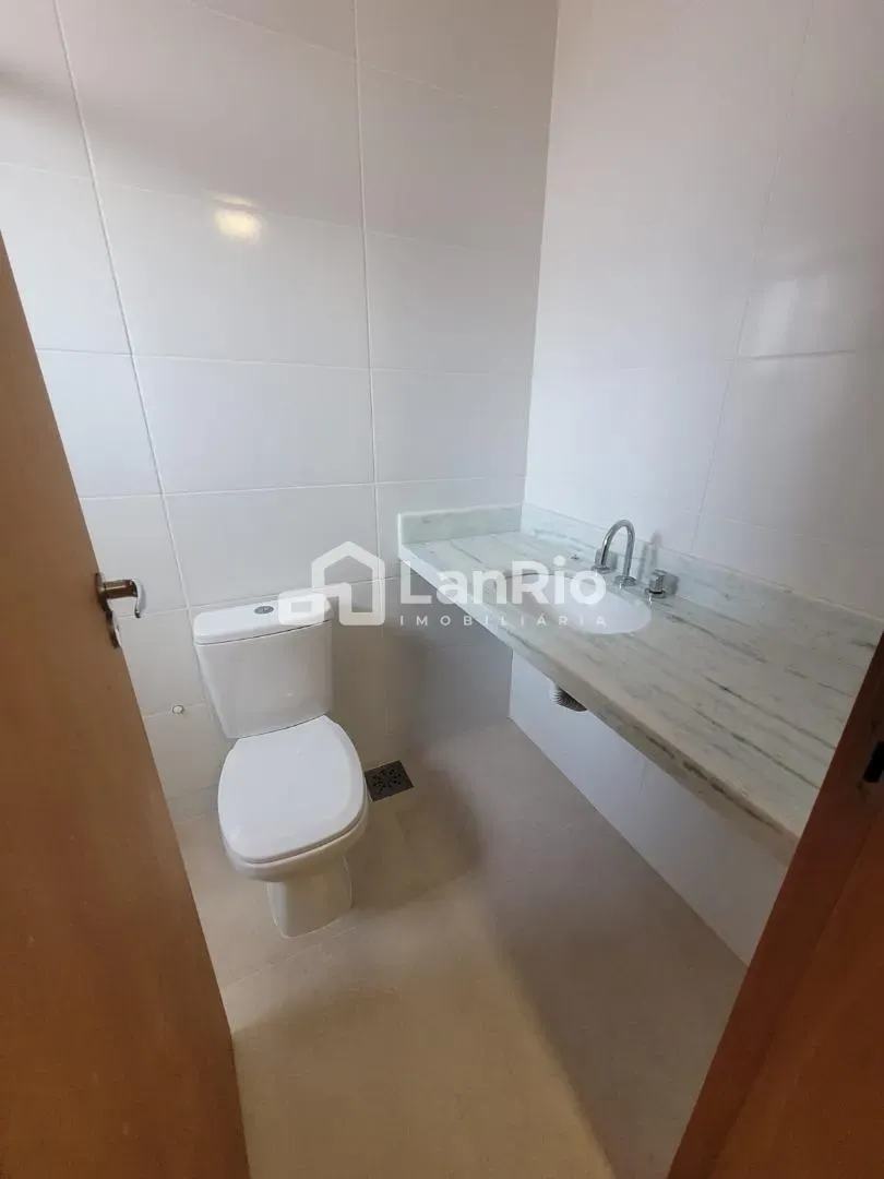 Water view in a 4-bedroom apartment, 240 m² — photo 18