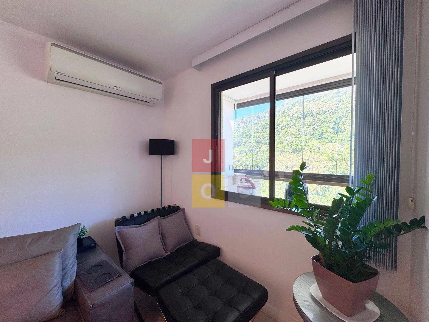 160 m² penthouse with 3 bedrooms and 2 en-suites — photo 59