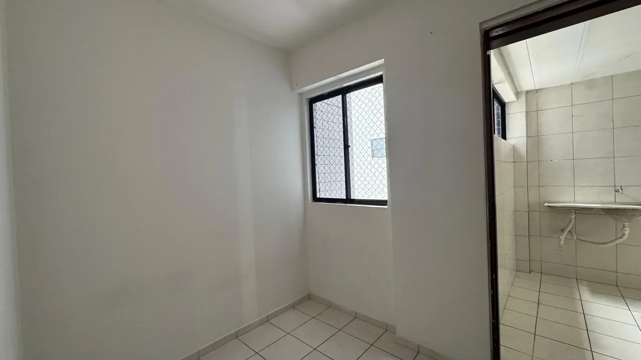 Квартира: 3 спальні, 2 з власною ванною кімнатою, 120 м² — photo 4