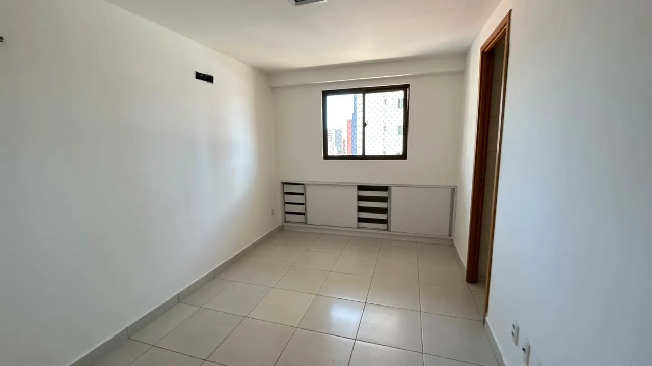 3-bedroom apartment in a building with a sauna — photo 17