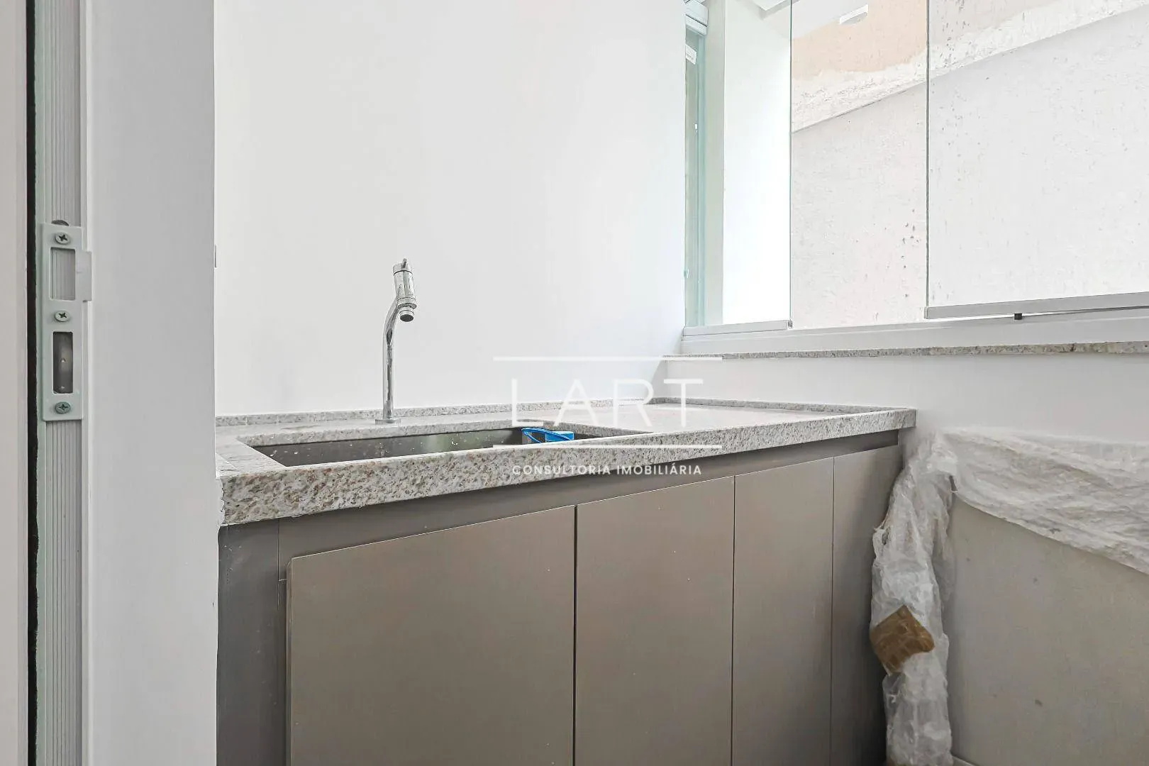 Apartamento com 3 dormitórios e cozinha americana — photo 20