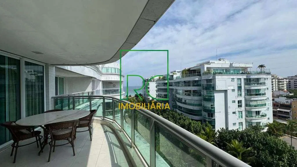 430 m² penthouse with 3 en-suite bedrooms and private BBQ — photo 20