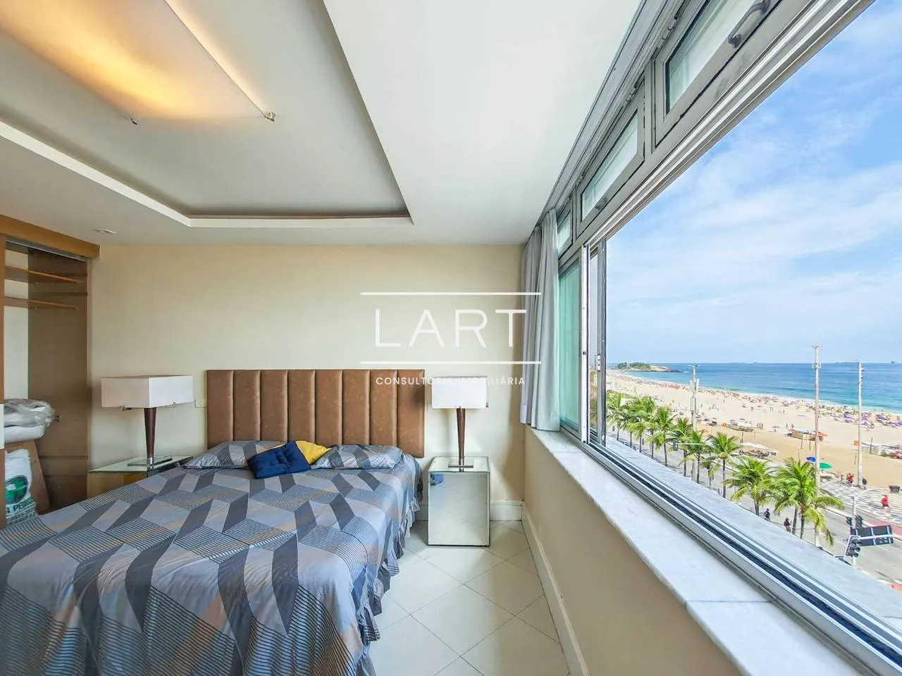 3-bedroom apartment with a water view in Rio de Janeiro — photo 3
