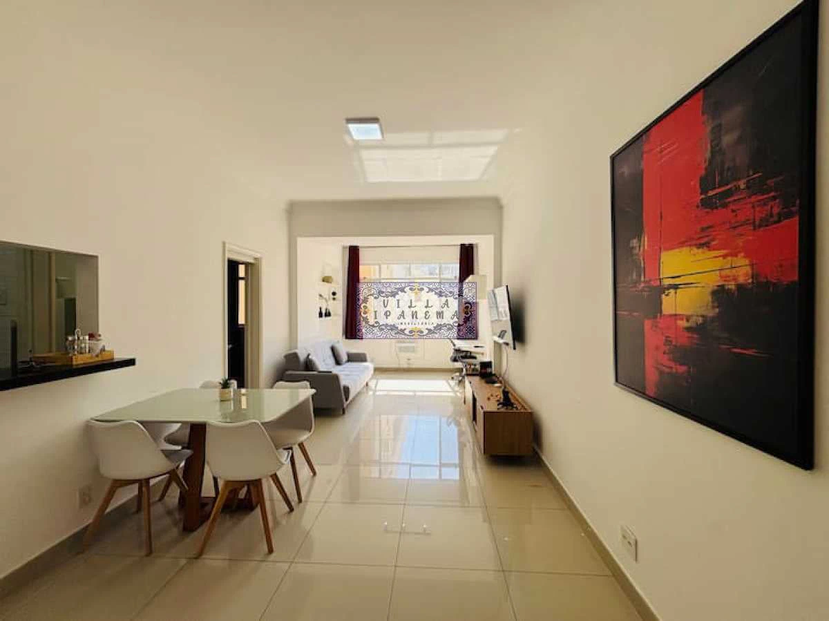 Furnished 1-bedroom apartment with ready-to-use desk — photo 7