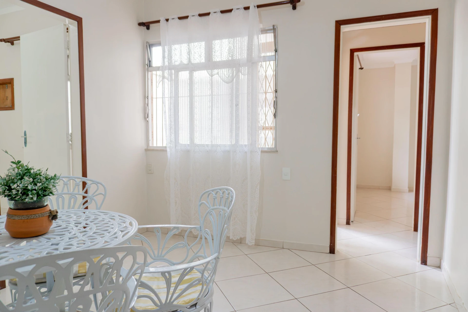 Apartment with 2 bedrooms and a balcony — photo 9