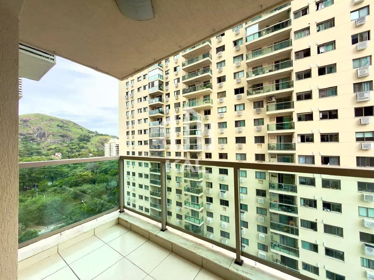 Mountain view in a 2-bedroom apartment, 68 m² — photo 5