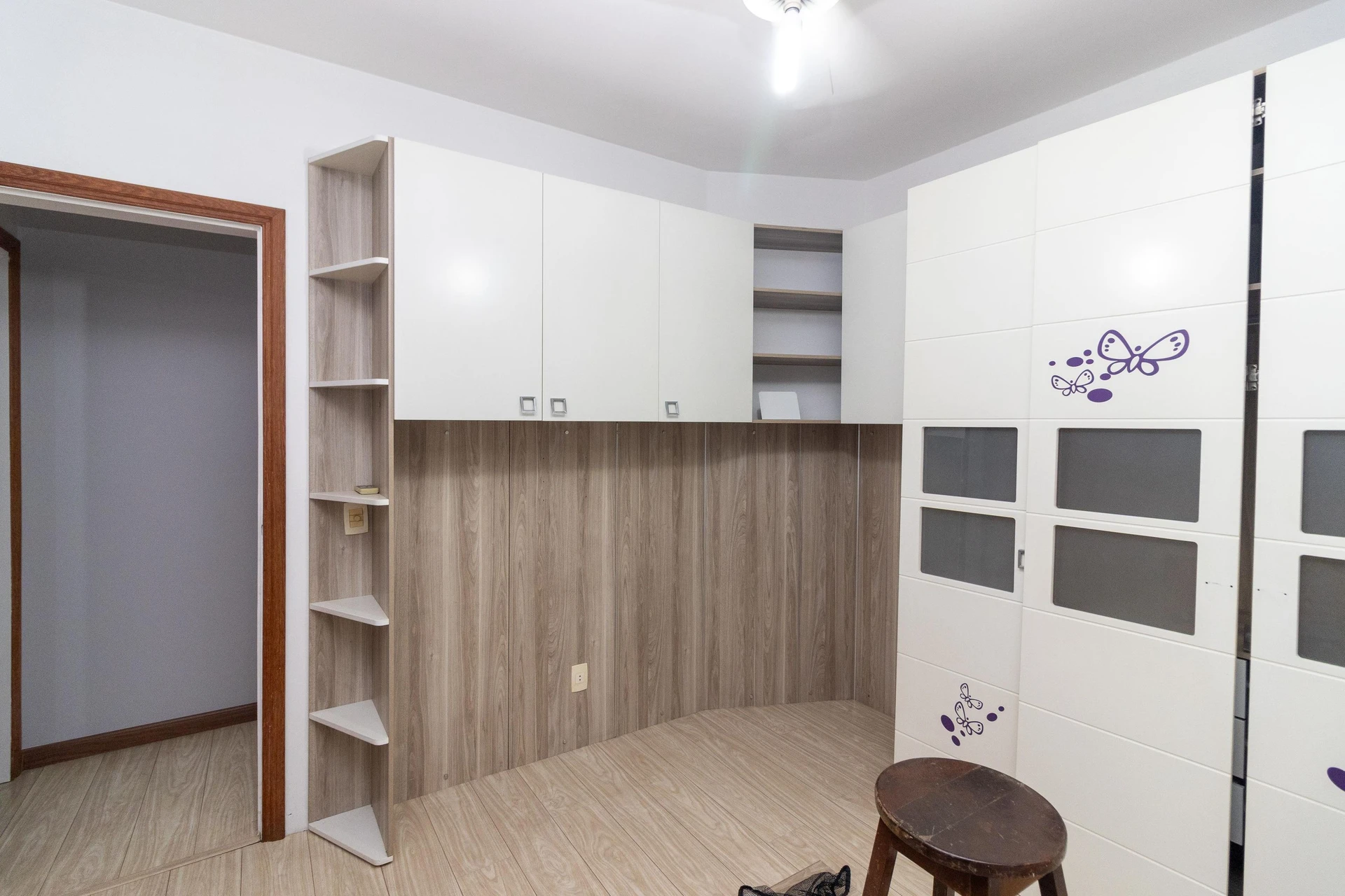 4-bedroom apartment with 2 en-suite bathrooms and garden — photo 4