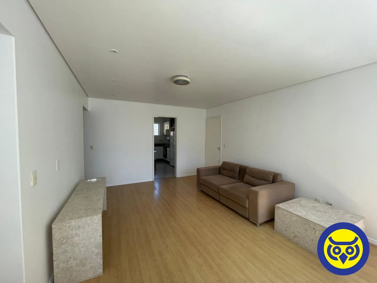 Apartment on the 12th floor with wood or laminate floors — photo 7