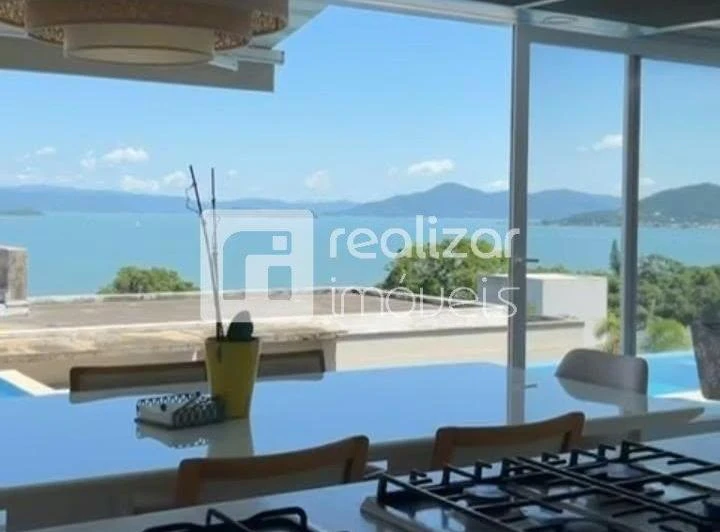 Casa de 580 m² com banheira e vista para a água — photo 4
