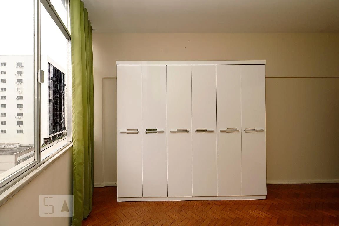 Apartment, 43 m², with wood or laminate floors — photo 12