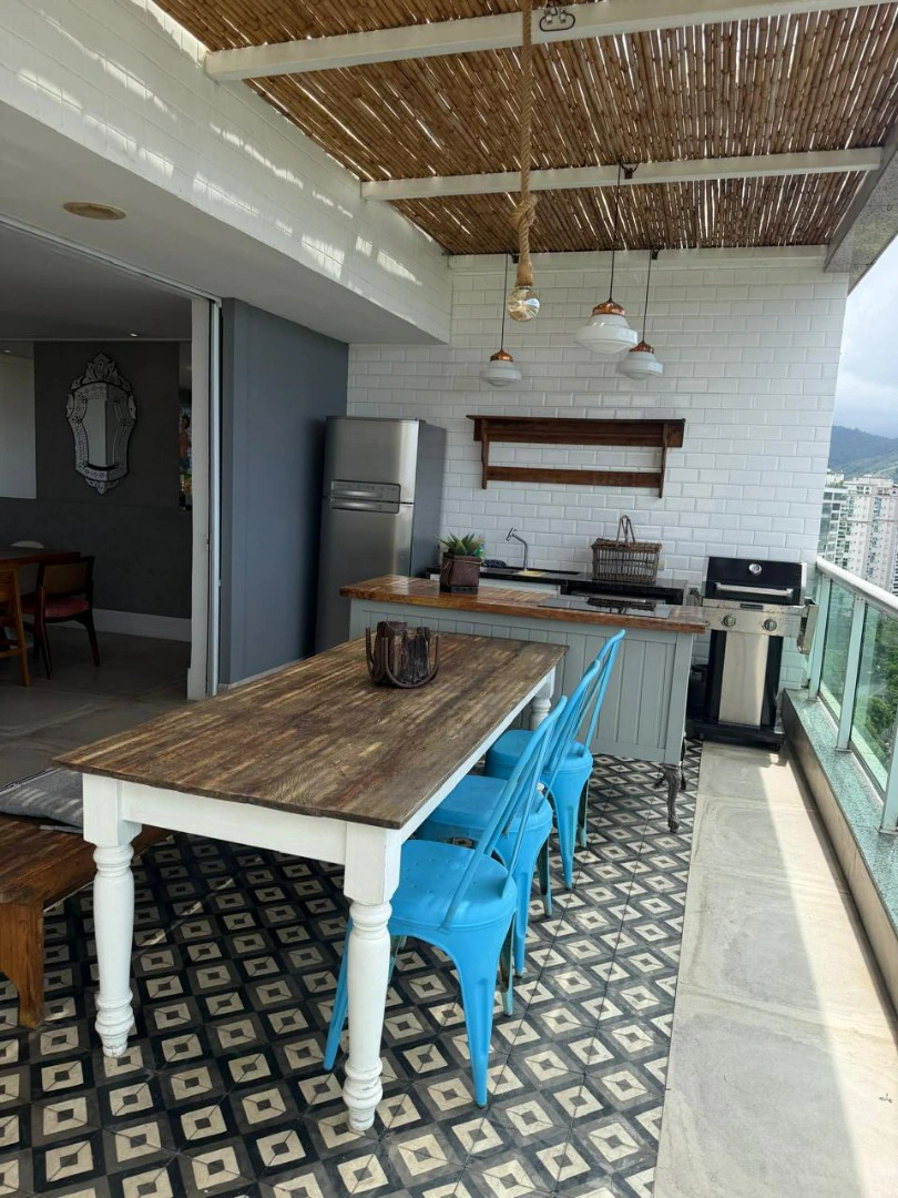 Apartamento mobiliado de 195 m² com 3 quartos e 3 banheiros — photo 14