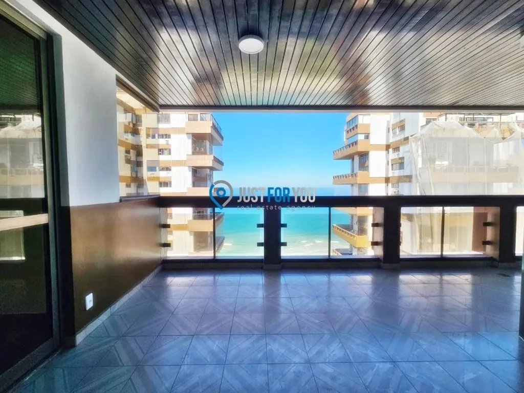 Apartamento de 4 dormitórios com 179 m² e 3 vagas — photo 2