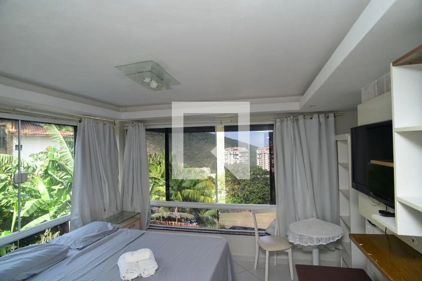 Studio de 25 m² com 1 quarto e 1 banheiro — photo 5