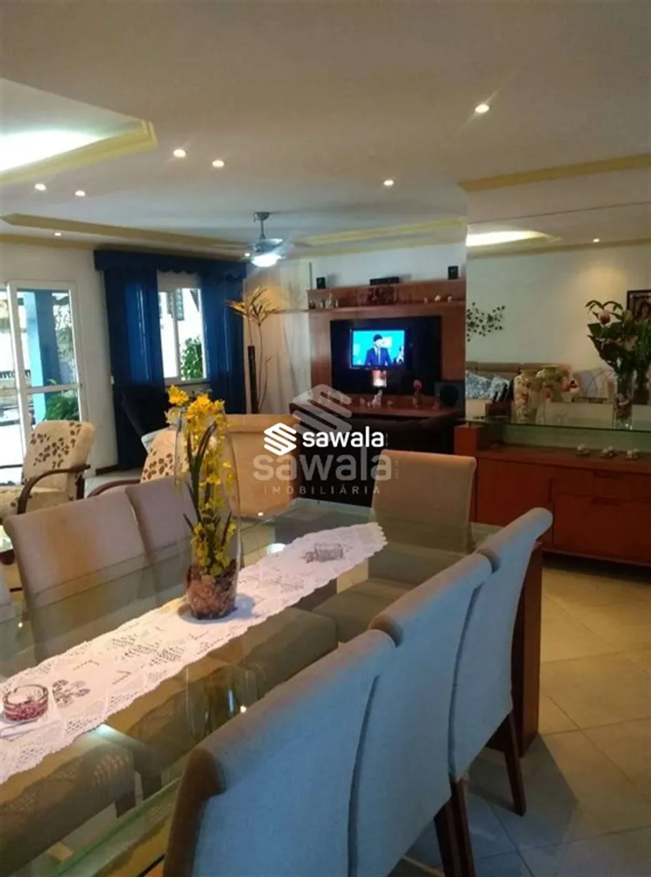 Casa mobiliada com 3 quartos e 4 banheiros, 250 m² — photo 9