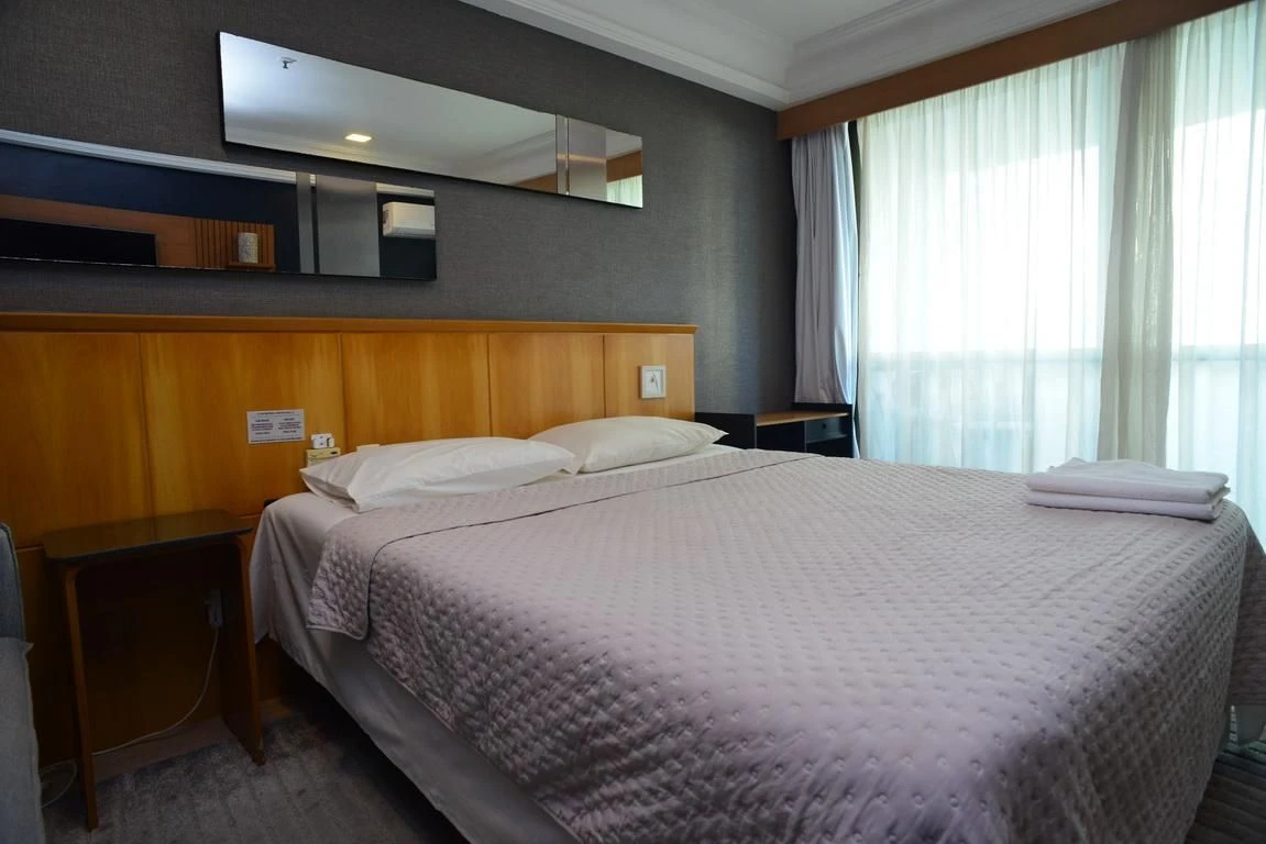 Apartamento de 1 quarto com varanda e box de vidro — photo 10