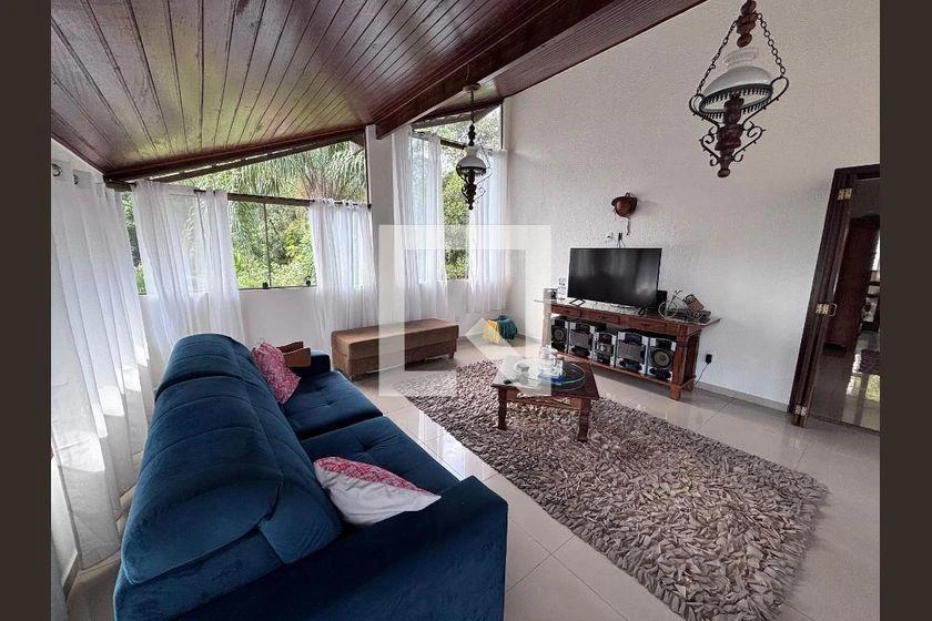 Casa sem mobília com 4 quartos e 618 m² — photo 14