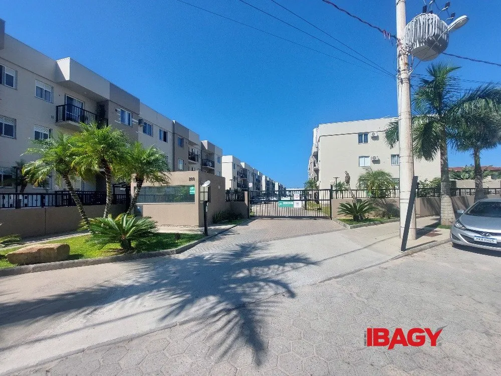 Apartamento amueblado con 2 dormitorios y 72 m² — photo 14