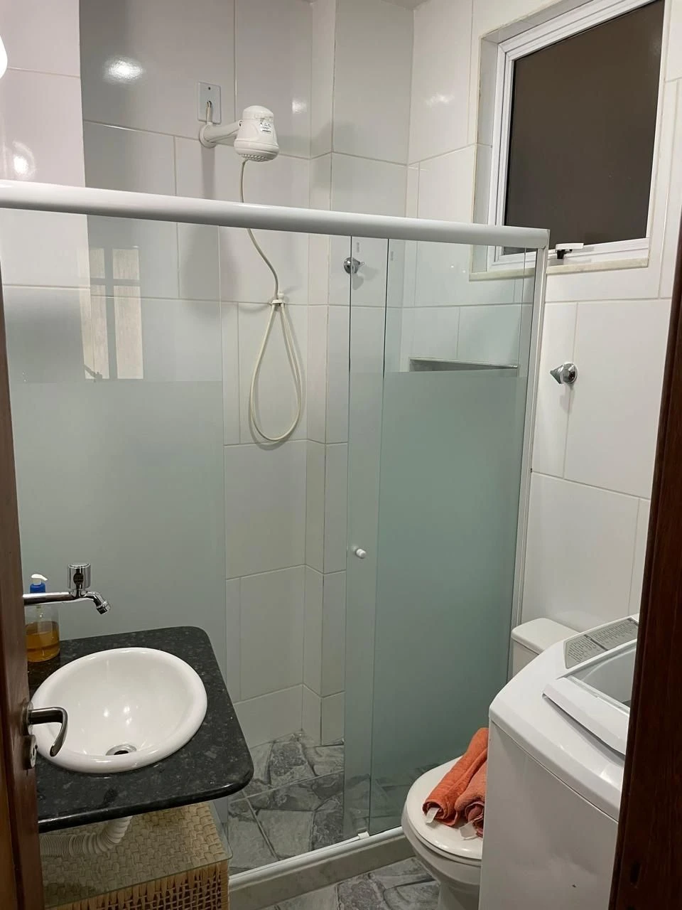 18 m² apartment with a home office and a washing machine — photo 2