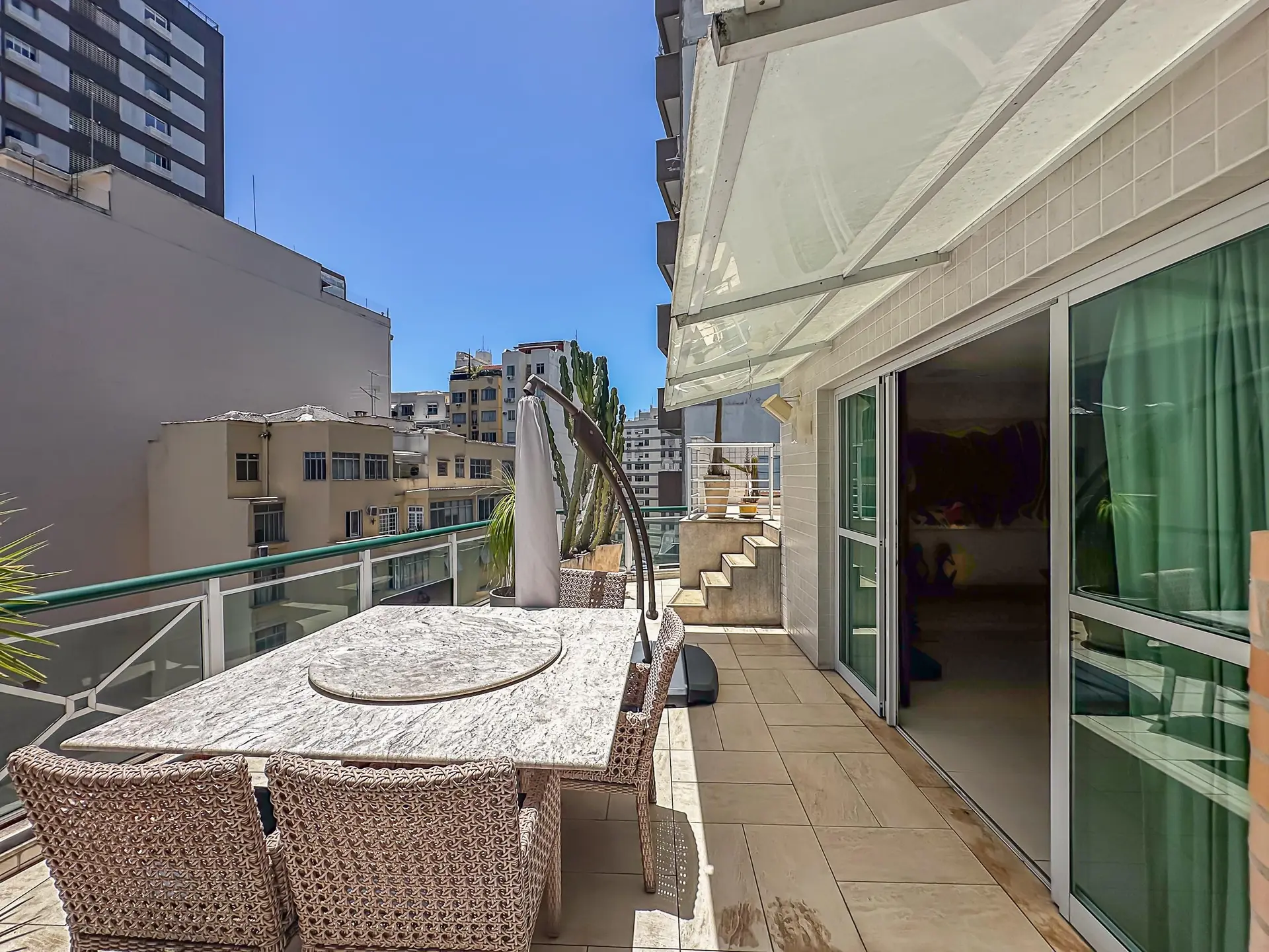 Apartamento de 2 quartos com jacuzzi, Botafogo — photo 6