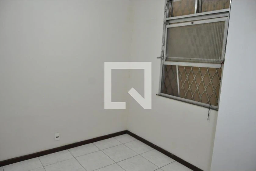 5-bedroom house with 450 m² and a private-use pool — photo 13
