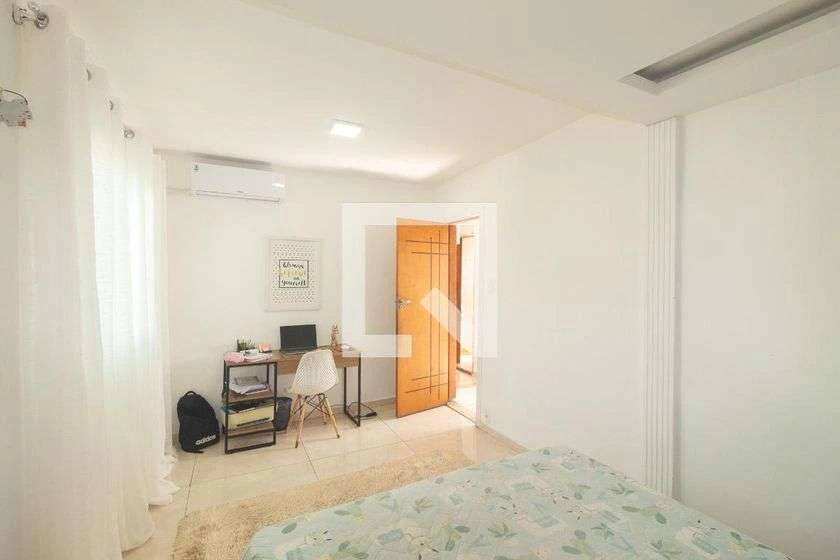 Casa mobiliada com 2 quartos, 1 banheiro e 80 m² — photo 11