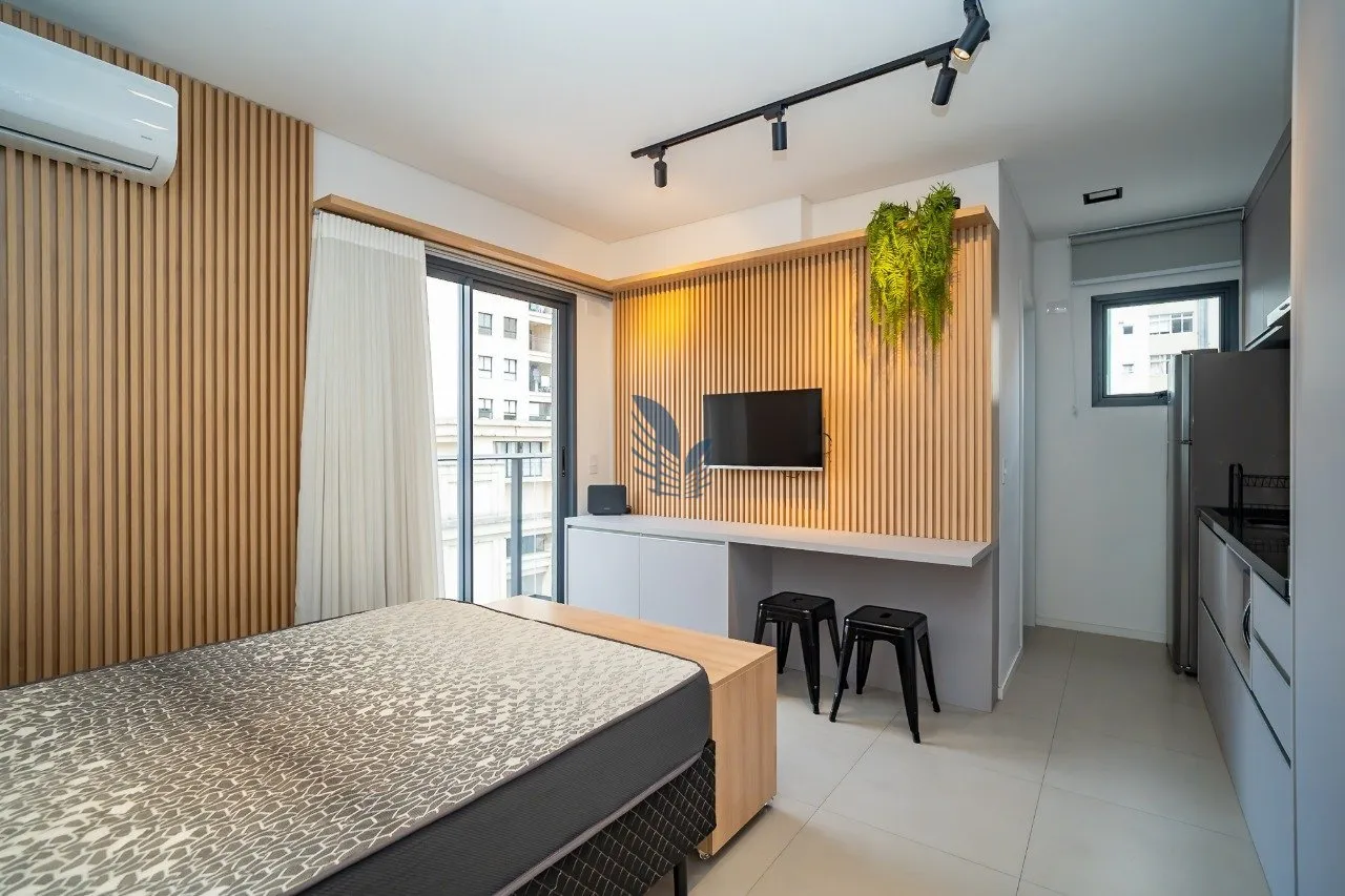 Furnished 1-bedroom apartment with balcony and 41 m² — photo 2