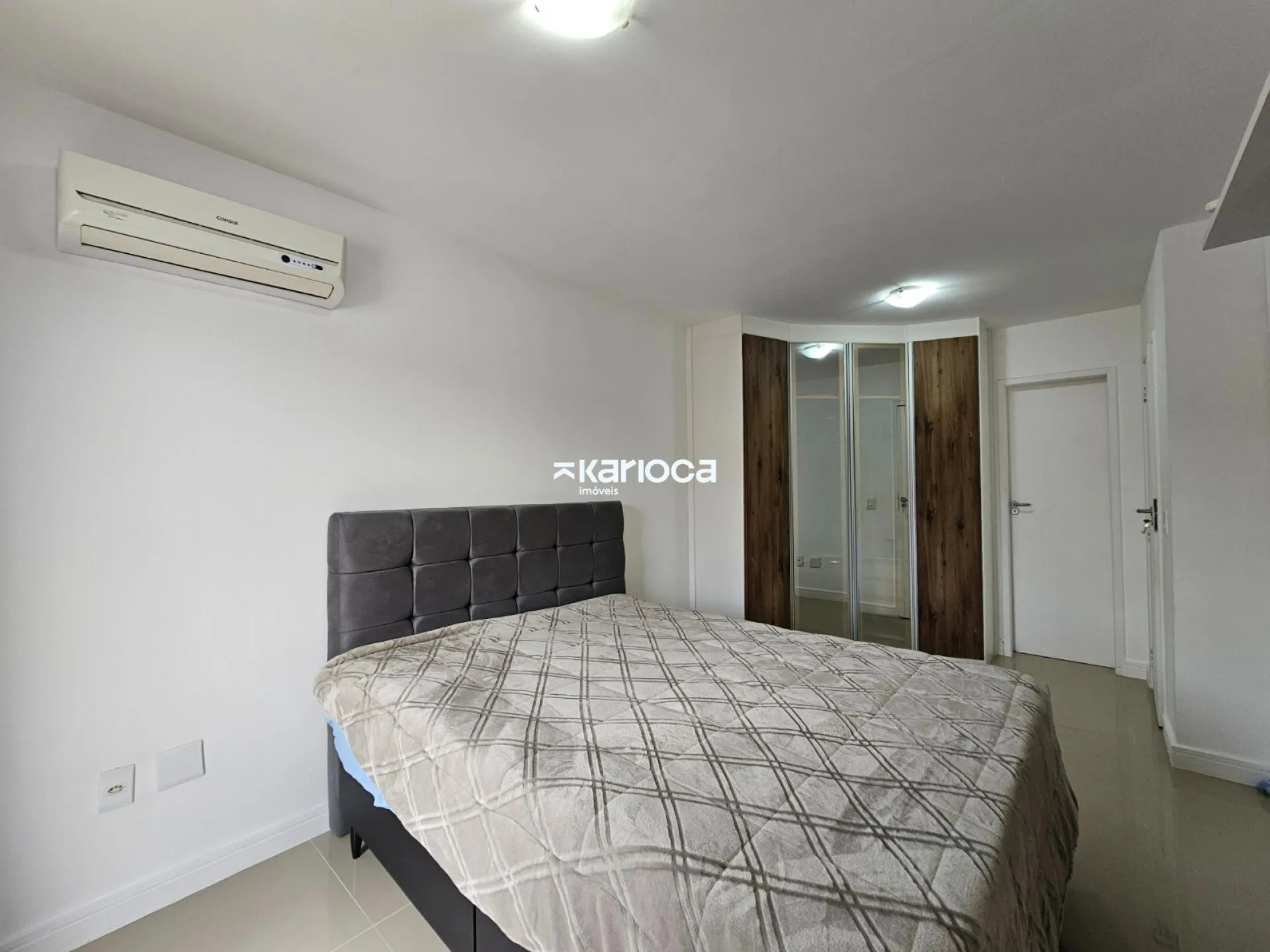 Furnished apartment with closed kitchen and 4 bedrooms — photo 48