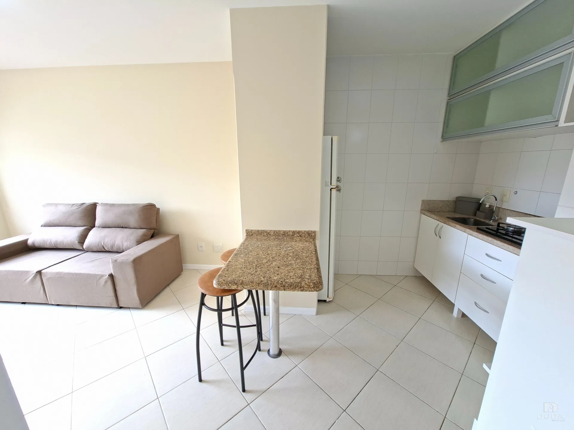 Apartamento de 1 dormitorio con cocina integrada y 1 plaza — photo 14