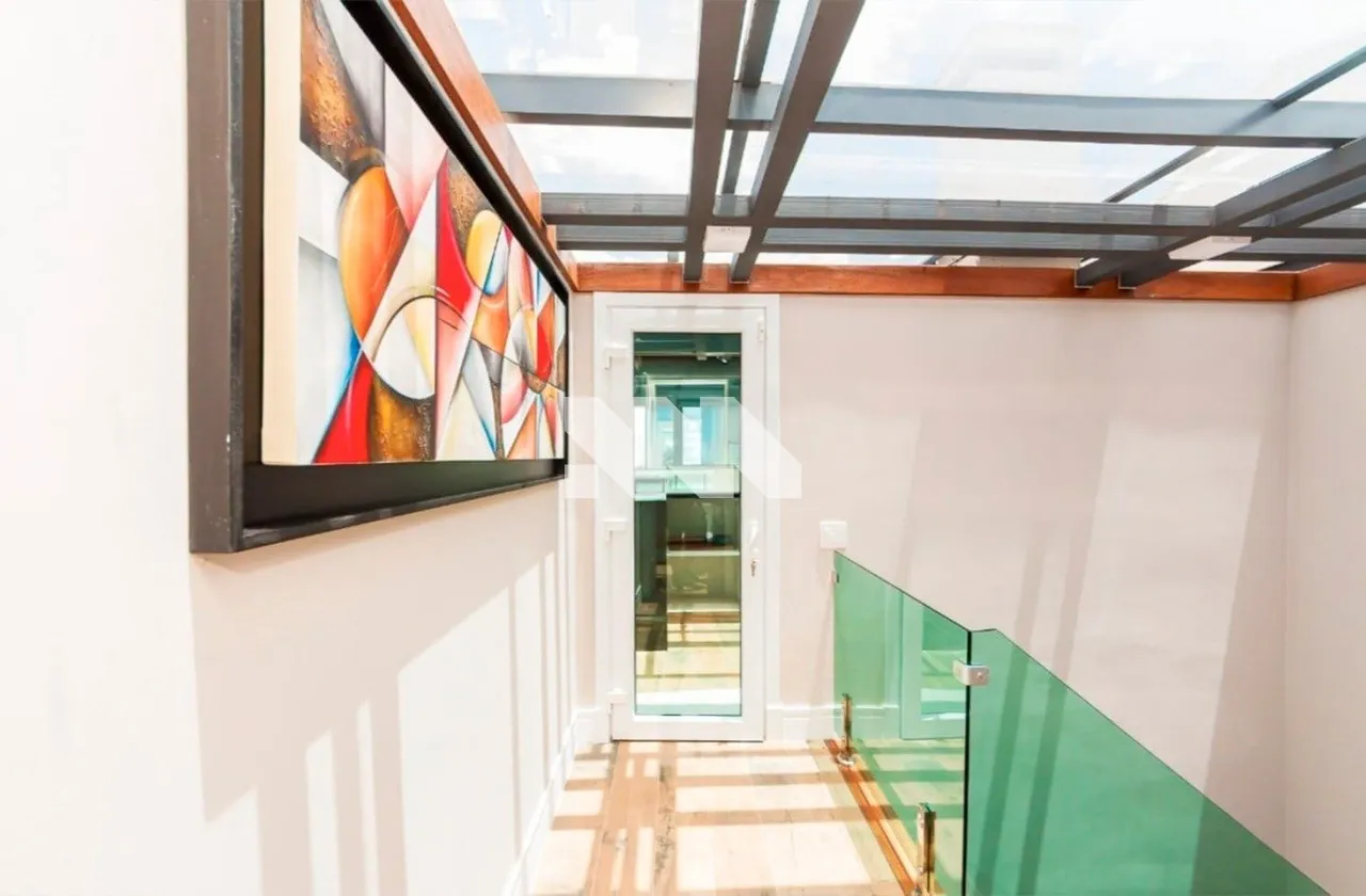 House with 3 en-suite bedrooms and 5 baths, 350 m² — photo 19