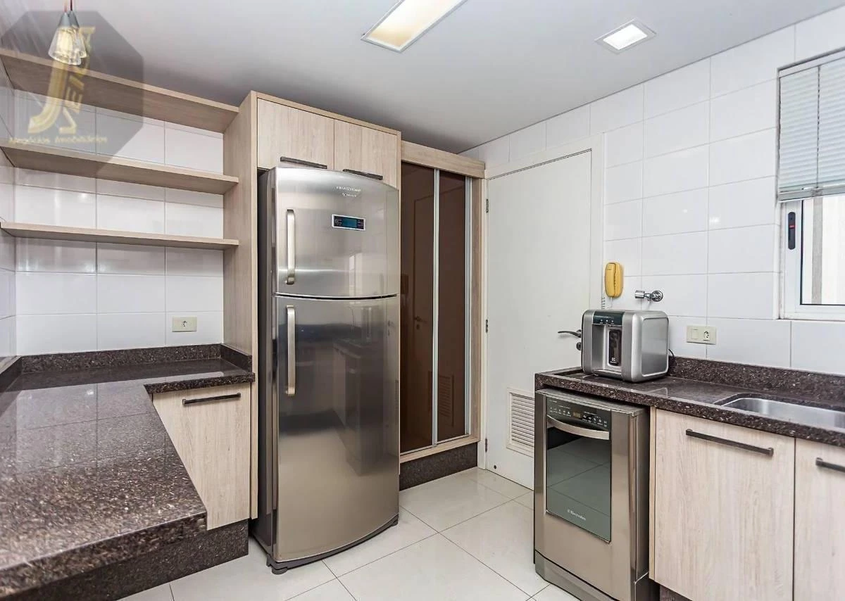 Furnished apartment on the 10th floor with open kitchen — photo 2